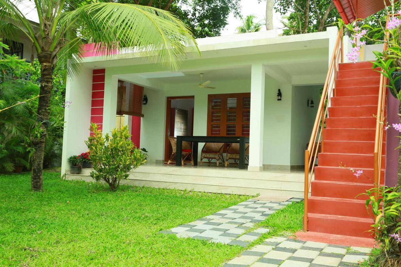 Marari Nest Beach Homestay Mararikulam Eksteriør bilde